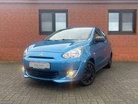 Gebraucht Mitsubishi Space Star Diamant Edition 71 PS (52 kW) 2015 Blau Kleinwagen