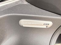 Gebraucht VW Multivan Generation Six 150 PS (110 kW) 2022 Weiß Van