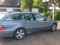 Gebraucht Mercedes E320 224 PS (164 kW) 2005 Blau Kombi