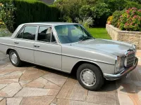 Gebraucht Mercedes 200 95 PS (69 kW) 1972 Grau Limousine