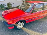 Second-hand BMW 316 Performance 99 CP (72 kW) 1989 Roșu Coupe