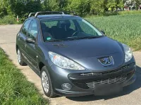 Gebraucht Peugeot 206+ 75 PS (55 kW) 2010 Grau Kleinwagen