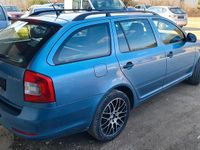 Gebraucht Skoda Octavia 105 PS (77 kW) 2010 Blau Kombi