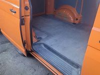 Gebraucht VW Transporter 90 PS (66 kW) 2021 Orange Van