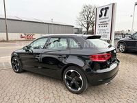 Gebraucht Audi A3 Attraction 125 PS (91 kW) 2014 Schwarz Limousine