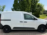 Gebraucht Renault Express 95 PS (69 kW) 2021 369 arktisweiß Van / Kleinbus