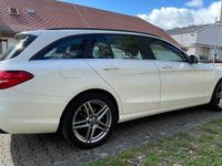 Second-hand Mercedes C180 Edition 156 CP (114 kW) 2018 Alb Break