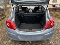 gebraucht Opel Corsa D Basis 1.2 Benzin // Anhängerkupplung