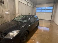 Gebraucht Opel Astra 90 PS (66 kW) 2005 Schwarz Kleinwagen