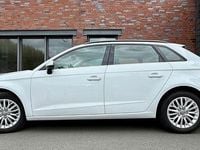 Second-hand Audi A3 Ambiente 105 CP (77 kW) 2014 Alb Berlinǎ