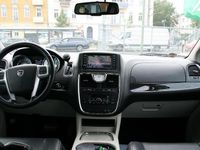 Gebraucht Lancia Voyager Platinum 178 PS (130 kW) 2015 Schwarz Van / Kleinbus