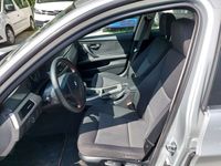 Gebraucht BMW 318 129 PS (94 kW) 2006 Silber Limousine
