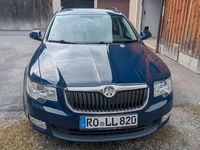 Gebraucht Skoda Superb 140 PS (102 kW) 2011 Blau Limousine