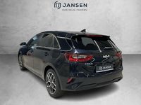 Neu Kia Ceed 140 PS (102 kW) 2025 Schwarz Kleinwagen