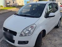 Gebraucht Suzuki Splash 86 PS (63 kW) 2009 Weiß Kleinwagen