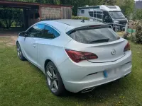Gebraucht Opel Astra GTC 165 PS (121 kW) 2011 Silber Kleinwagen