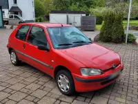 Gebraucht Peugeot 106 60 PS (44 kW) 2003 Rot Kleinwagen