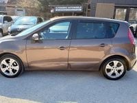 Gebraucht Renault Scénic III Dynamique 110 PS (80 kW) 2011 Braun Van / Kleinbus