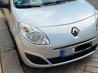 Gebraucht Renault Twingo 58 PS (42 kW) 2008 Silber Kleinwagen