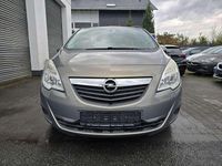 Gebraucht Opel Meriva Edition 101 PS (74 kW) 2010 Muskatgrau/muskat braun(m2) Van / Kleinbus