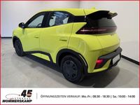 Gebraucht BYD Dolphin Surf Active 64 kW (88 PS) 2025 Gelb Kleinwagen