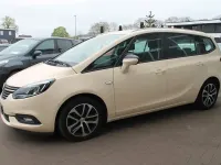 Gebraucht Opel Zafira Tourer Innovation 131 PS (96 kW) 2019 Gelb Van / Kleinbus