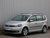 Gebraucht VW Touran 140 PS (102 kW) 2011 Silber Van / Kleinbus