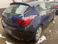 Gebraucht Opel Astra 2010 Blau Limousine