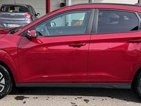 Gebraucht Hyundai Kona Trend 150 kW (204 PS) 2024 Sunset red / mic SUV