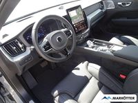 Neu Volvo XC60 Plus 455 PS (334 kW) 2025 Grau SUV