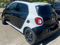 Usata Smart ForFour 71 CV (52 kW) 2018 Nero Utilitaria