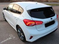 gebraucht Ford Focus Lim. ST-Line 1.0 EcoBoost Aut.