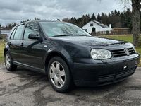 Gebraucht VW Golf IV 90 PS (66 kW) 2001 Schwarz Kleinwagen