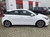 gebraucht Hyundai i20 1.0 Trend blue