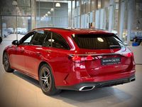 Gebraucht Mercedes E300 AMG 197 PS (144 kW) 2024 Rot Limousine