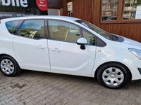Second-hand Opel Meriva 101 CP (74 kW) 2011 Alb Monovolum