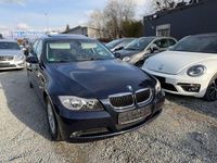 Gebraucht BMW 320 Sport Line 150 PS (110 kW) 2006 Blau Limousine