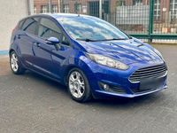 Gebraucht Ford Fiesta Celebration 101 PS (74 kW) 2015 Blau Kleinwagen