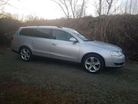 Gebraucht VW Passat 110 PS (80 kW) 2010 Silber Kombi