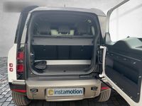 Gebraucht Land Rover Defender SE Dynamic 250 PS (183 kW) 2023 Weiß SUV