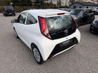 Gebraucht Toyota Aygo 72 PS (52 kW) 2020 Weiß Kleinwagen