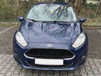 Gebraucht Ford Fiesta Celebration 101 PS (74 kW) 2016 Blau Kleinwagen