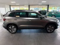 Gebraucht Skoda Karoq Tour 150 PS (110 kW) 2023 Grau SUV