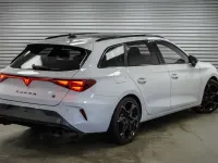 Gebraucht Cupra Leon VZ 333 PS (244 kW) 2025 Glacial white Kombi