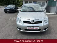 Gebraucht Toyota Corolla Verso Team 129 PS (94 kW) 2009 Silber Van / Kleinbus