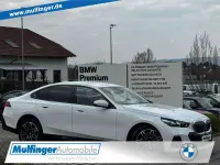Neu BMW 530e M Sport 190 PS (139 kW) 2026 Alpinweiss Limousine