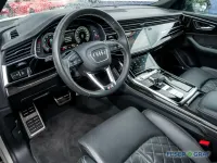 Gebraucht Audi Q8 S-Line 340 PS (250 kW) 2022 Vikunjabeige metallic SUV