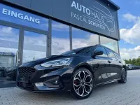 Gebraucht Ford Focus ST-Line 150 PS (110 kW) 2019 Obsidianschwarz metallic Kombi