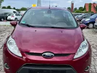 Używany Ford Fiesta Titanium 82 KM (60 kW) 2011 Czerwony Hatchback