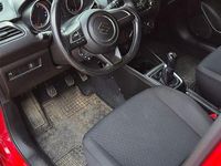 Gebraucht Suzuki Swift 90 PS (66 kW) 2018 Rot Kleinwagen